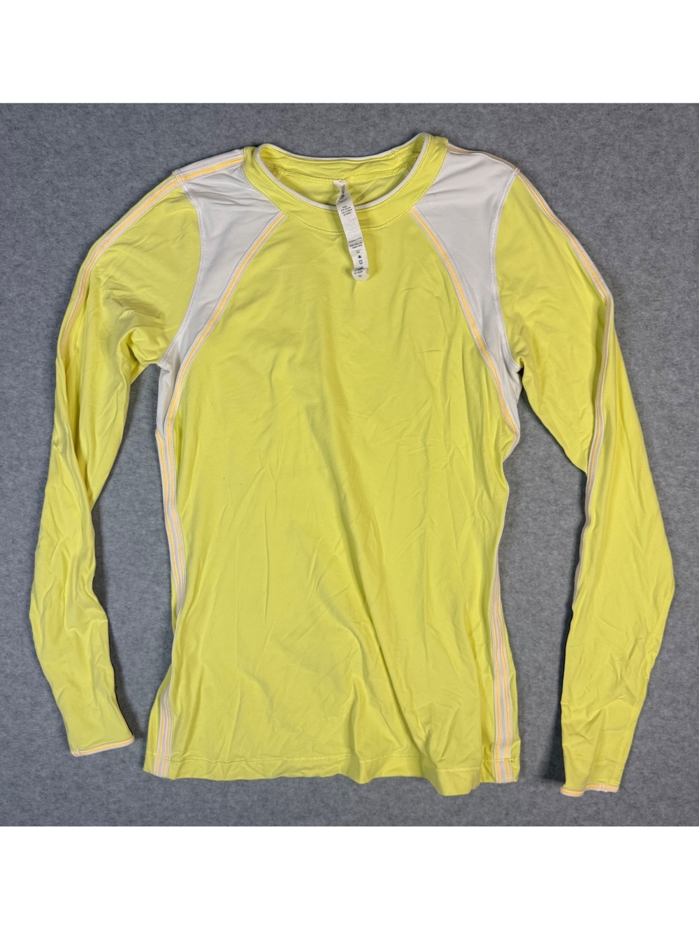Lululemon Run Layer Me Long Sleeve Reflective Shirt Size 6